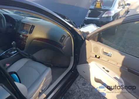 2011 Infiniti G37 Journey z USA, uszkodzony, nr VIN JN1CV6AP0BM502826